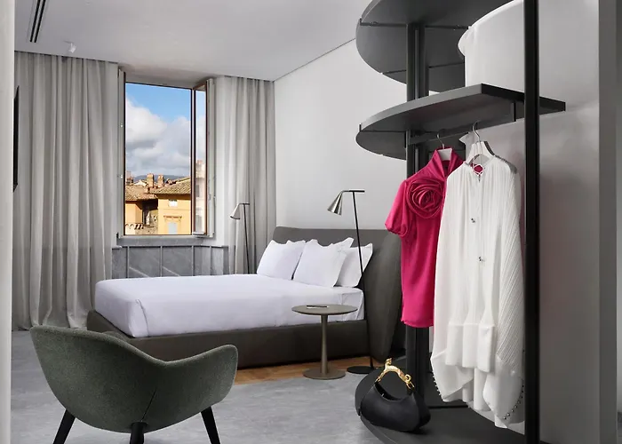 فندق The Bank - Della Posta 4*