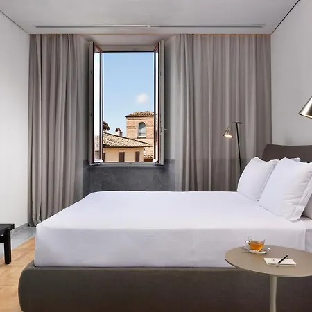 Della Posta, The Bank 4* Perugia