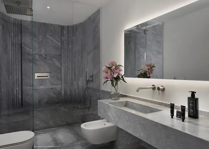 Della Posta, The Bank Hotel Perugia