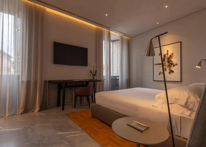 The Bank - Della Posta - Etruria Collection Perugia